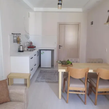 Santa Suites- Near Saint Nicholas Church Апарт-отель