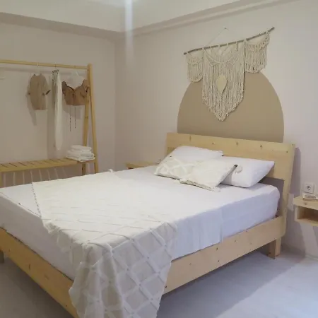 Santa Suites- Near Saint Nicholas Church Апарт-отель Демре