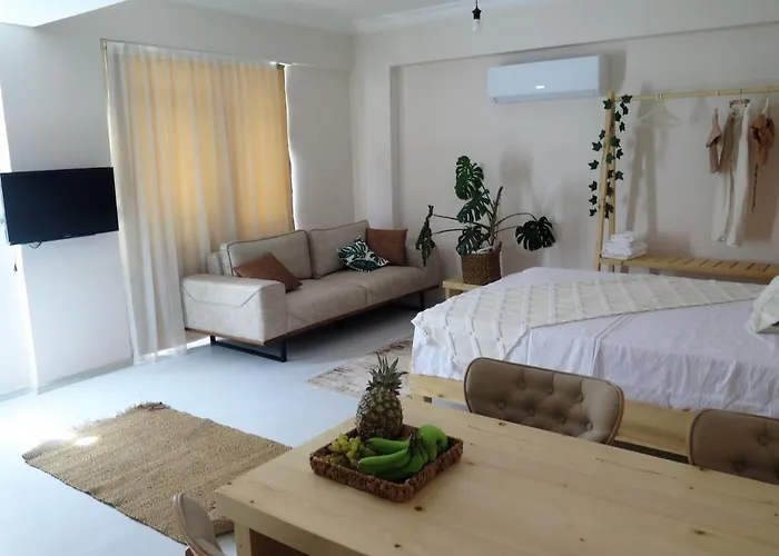 Aparthotel Santa Suites- Near Saint Nicholas Church Demre